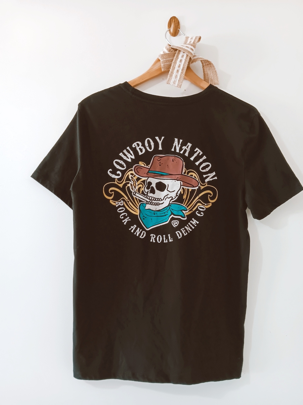 Rock & Roll Denim Cowboy Nation Black Short Sleeve Skull Bandana Graphic Tee XS